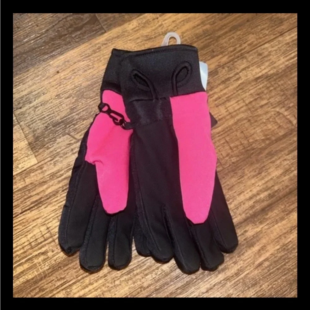 Swiss Tech Insulation/Waterproof Hybrid Ski Gloves 3M Thinsulate Finger Holes